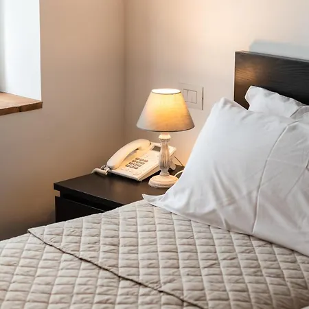 Al Pompiere - Wine And Bed & Breakfast *