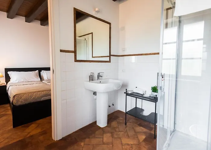 Al Pompiere - Wine&rooms 3* Capriva del Friuli